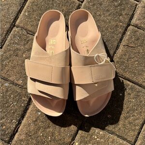 New Birkenstock Kyoto Sandal in New Beige Size 41